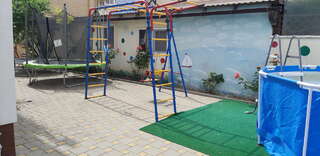 Гостиница Максим Анапа Стандартный трехместный номер-5