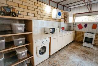 Гостиница Максим Анапа Стандартный трехместный номер-4